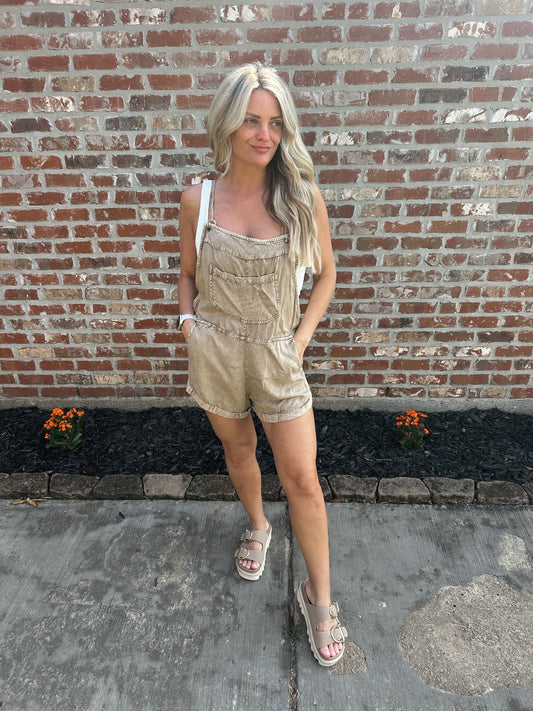 Weekend Feels Overalls