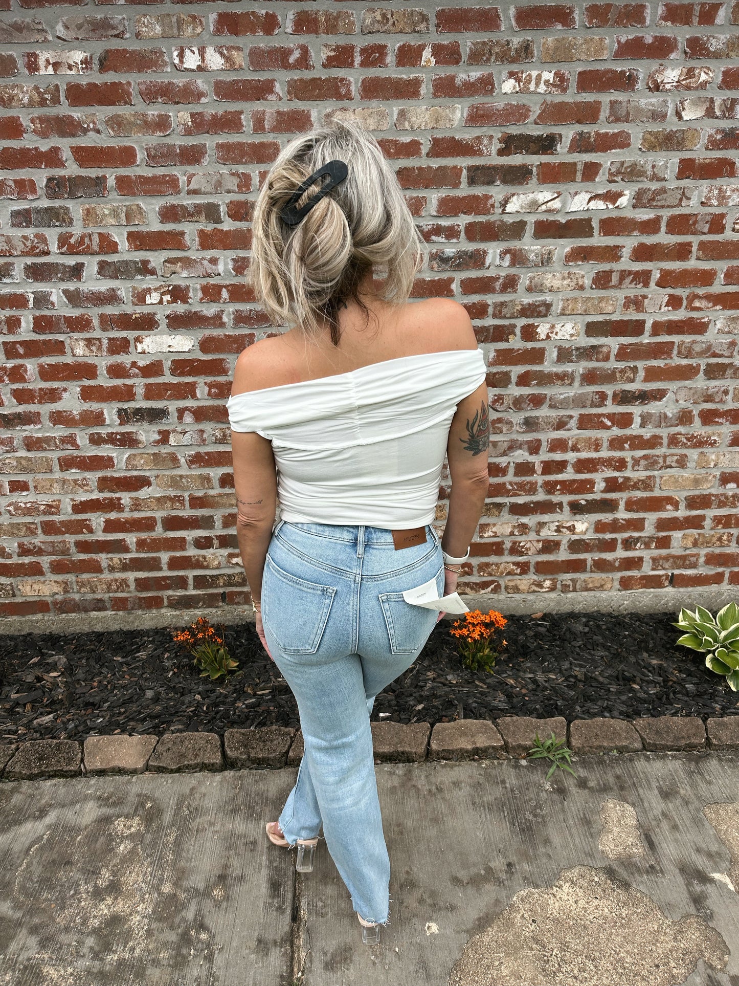 Silhouette Button Top