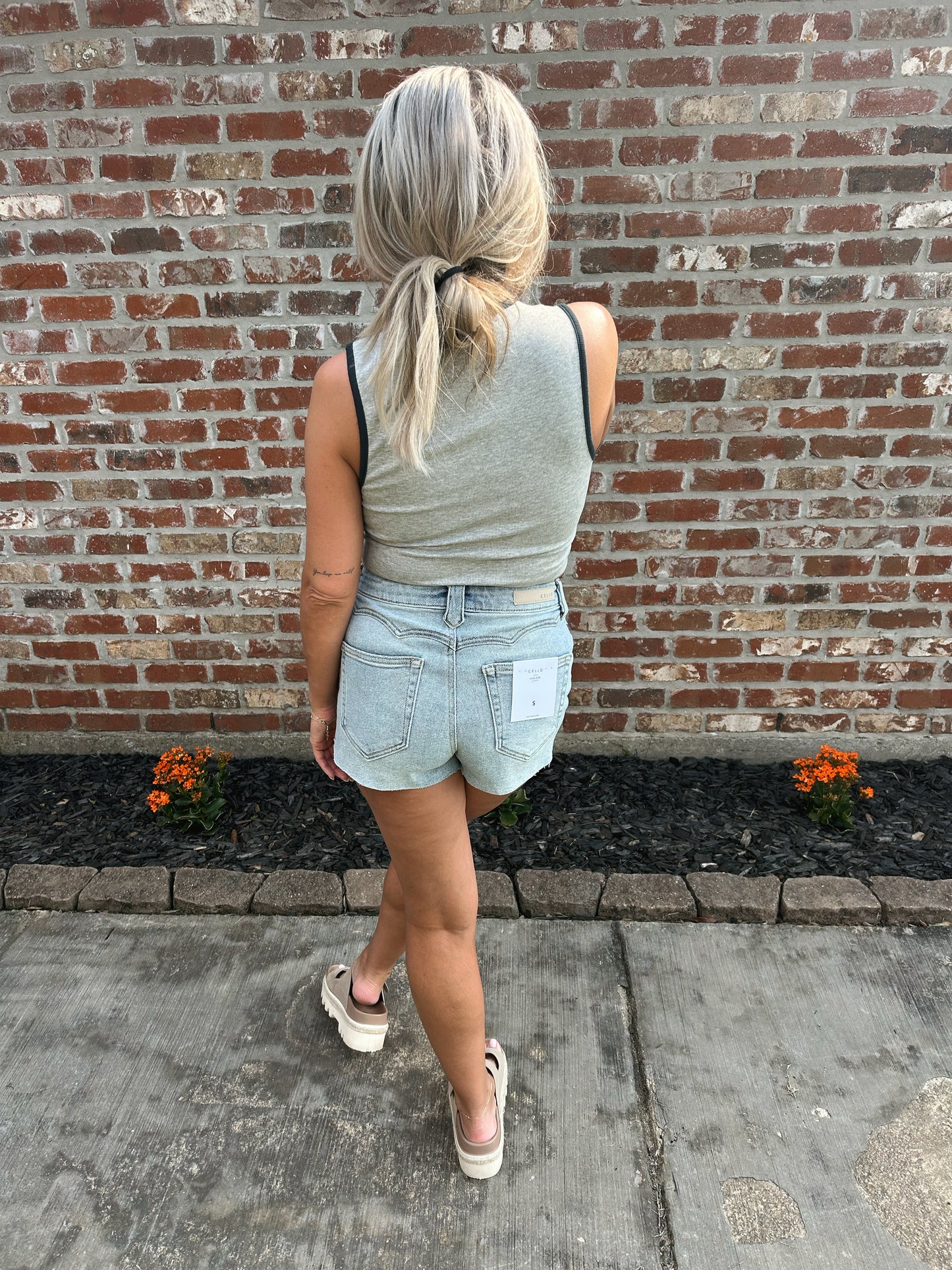 Lasso’d Western Shorts