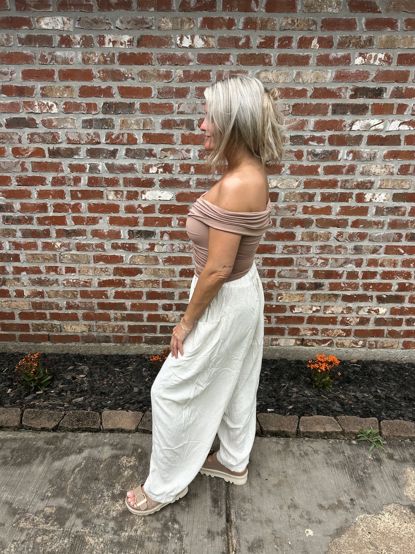 Silhouette Button Top