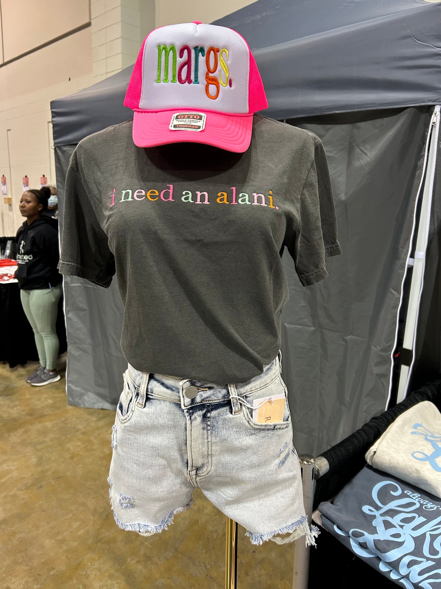 Alani Tee