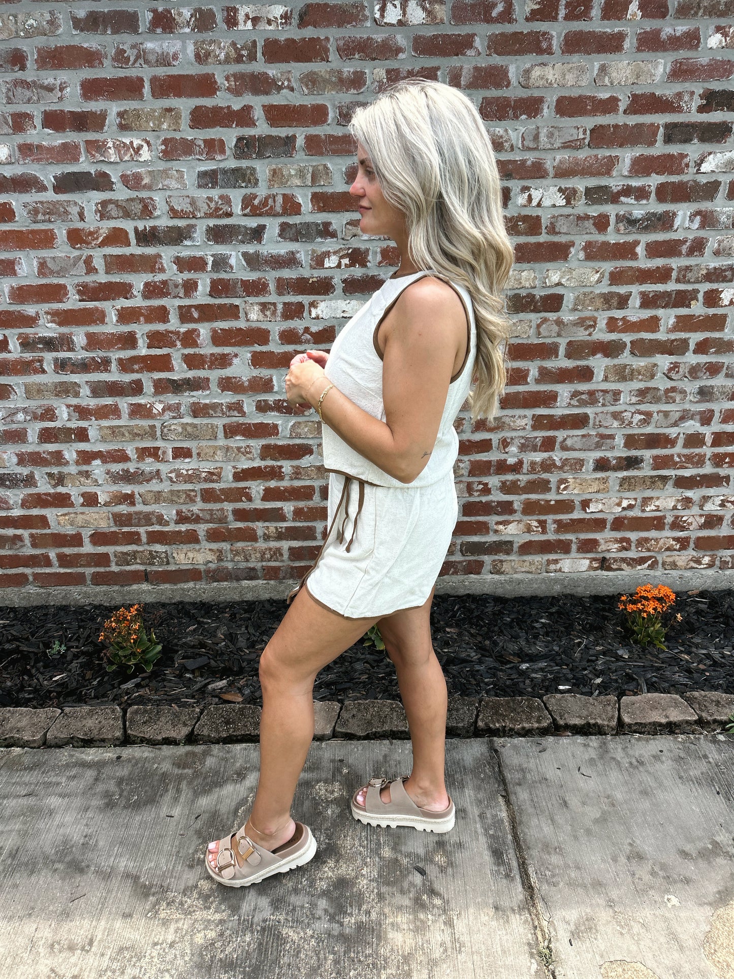 Contrast Hem Linen Tank