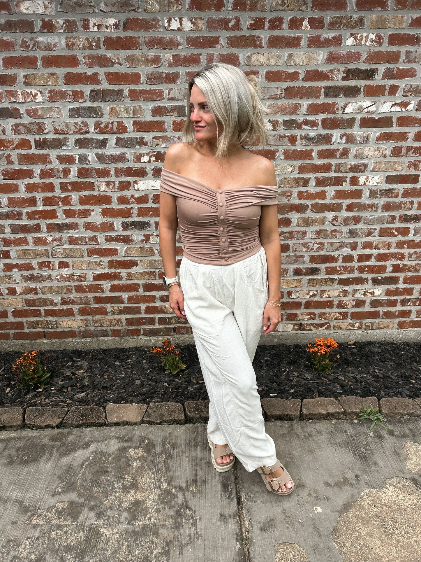 Silhouette Button Top